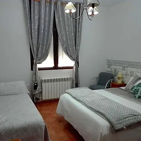 Hotel La Sabina Castillejo de Robledo